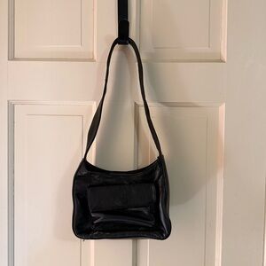 Vintage Paul&Taylor Sleek Black Leather Shoulder Bag with Front Pocket